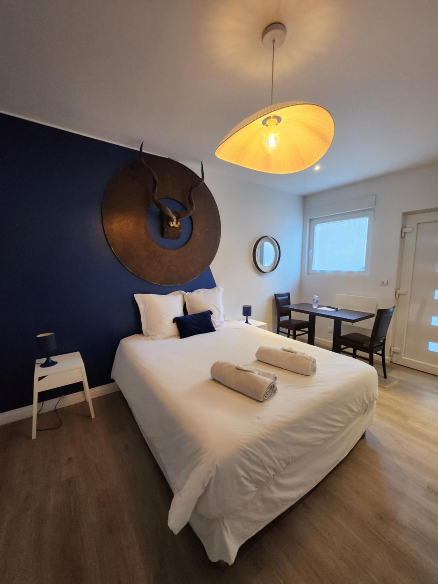 Chambres Privees Hyper-Centre Epernay Lit 160X200Cm Eksteriør billede